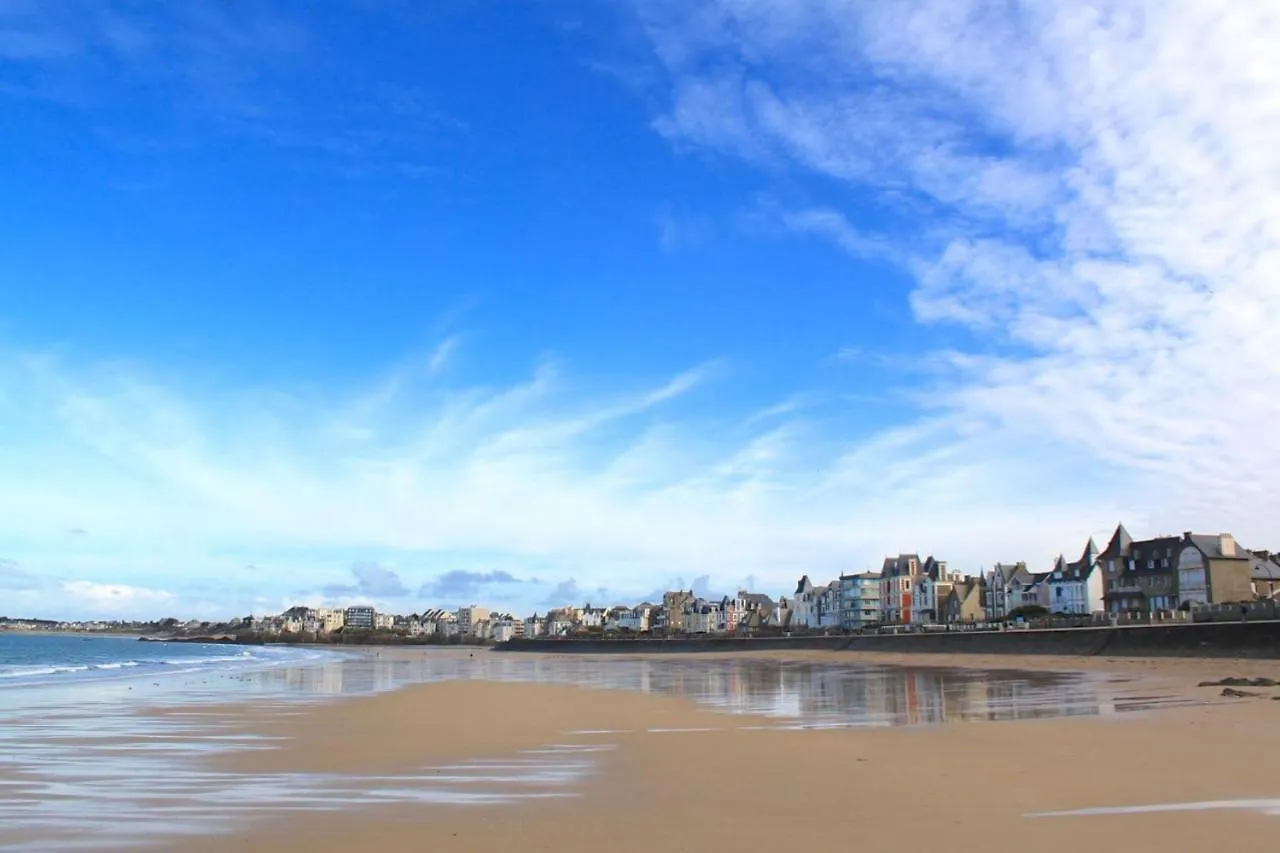 Saint Malo, Le Pont, Maison Plage A 100M Villa France