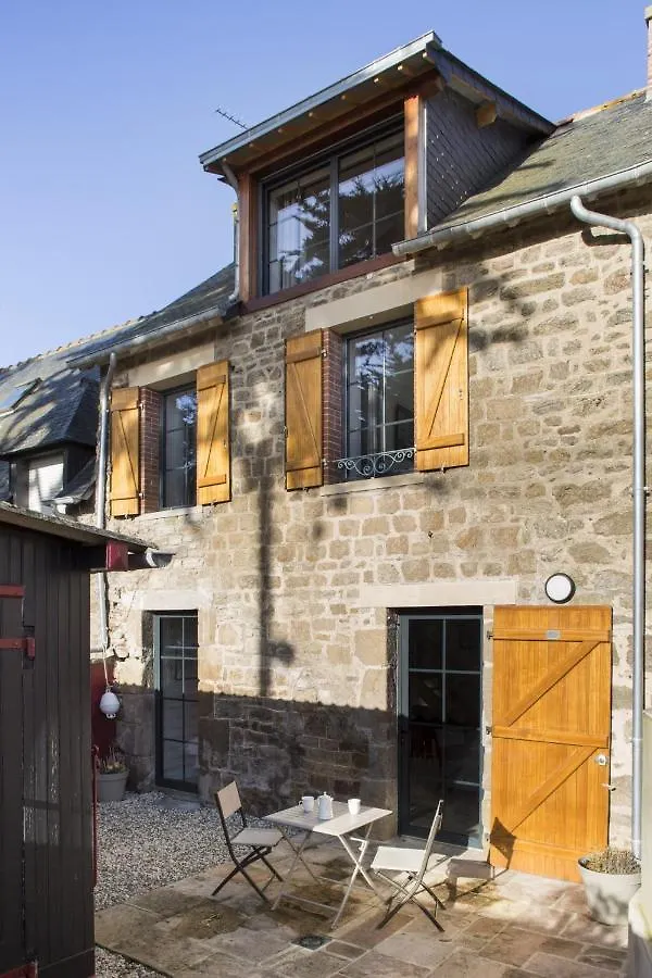 Saint Malo, Le Pont, Maison Plage A 100M Villa 0*, Saint-Malo France